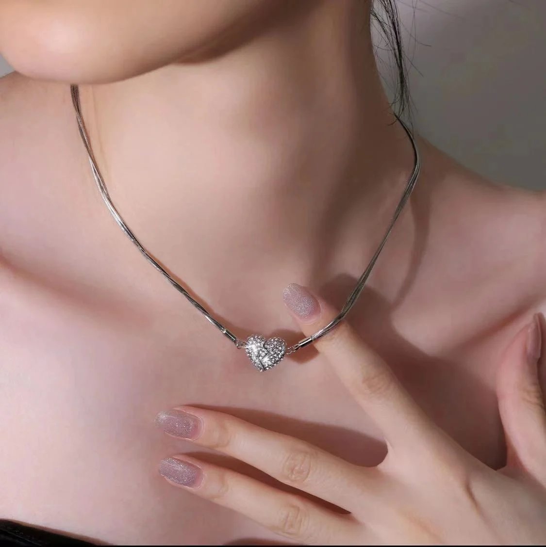 De rduction sur les nouveaux modles Collier patchwork Magnetic Love