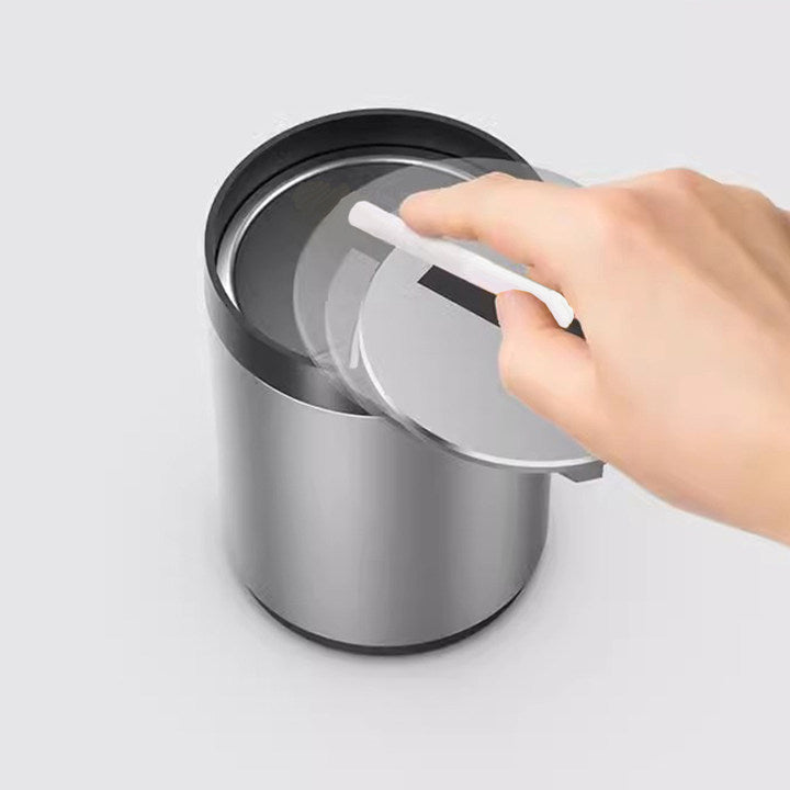 Cendrier ouverture et fermeture automatiques par capteur infrarouge