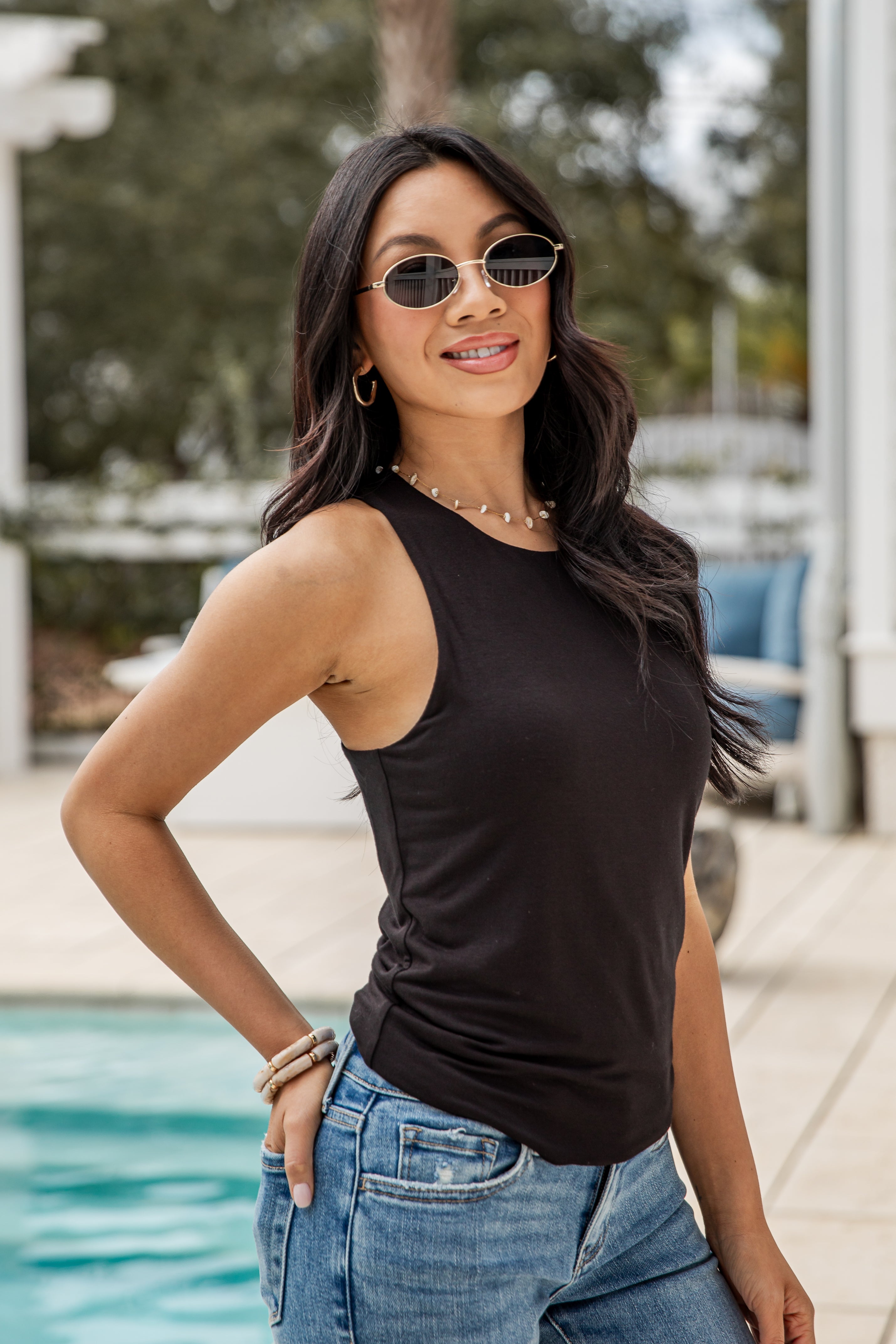 Sleeveless Relaxed Rayon Basic Tank Top