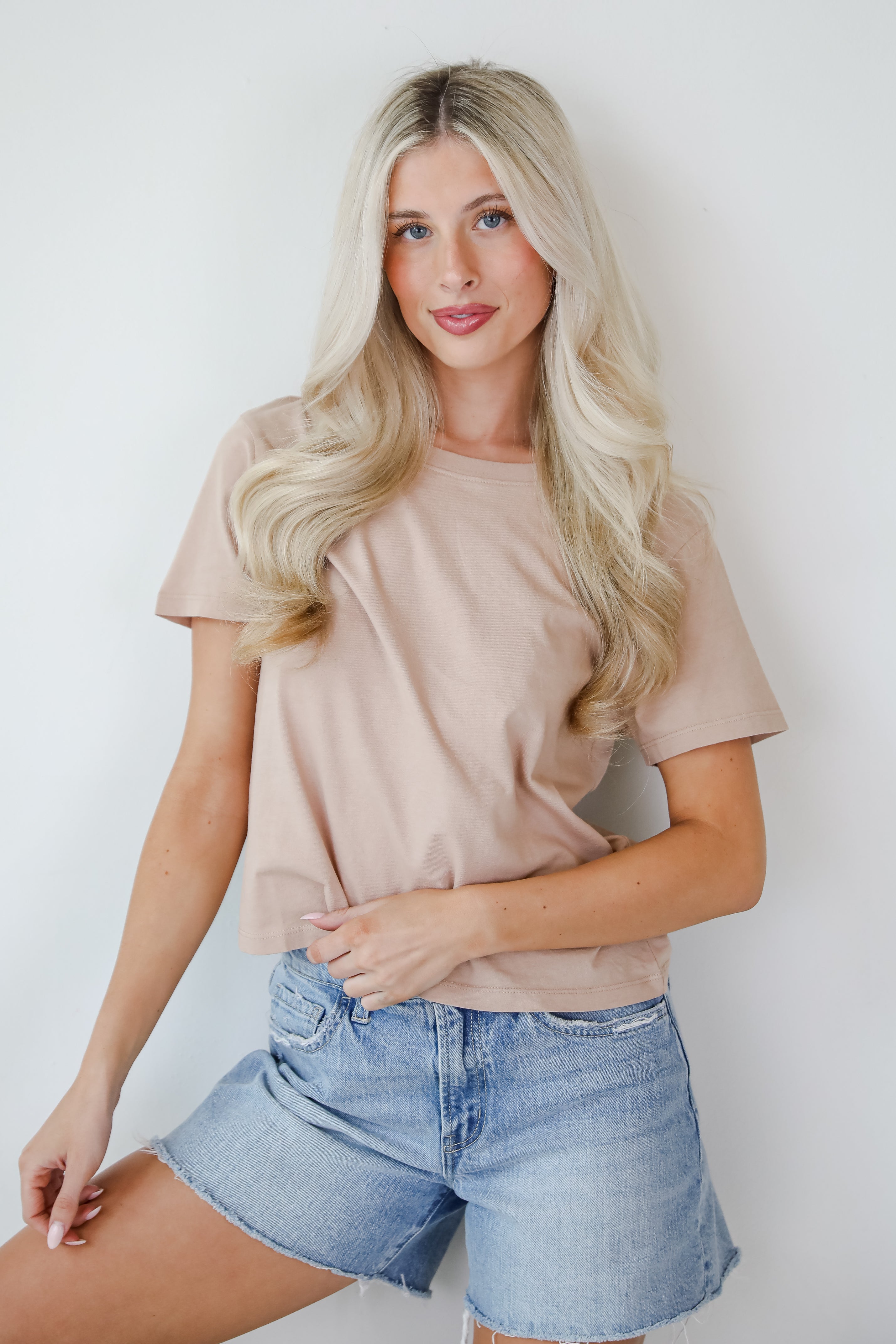 Round Neck Short Sleeve Relaxed Cotton Basic Tee