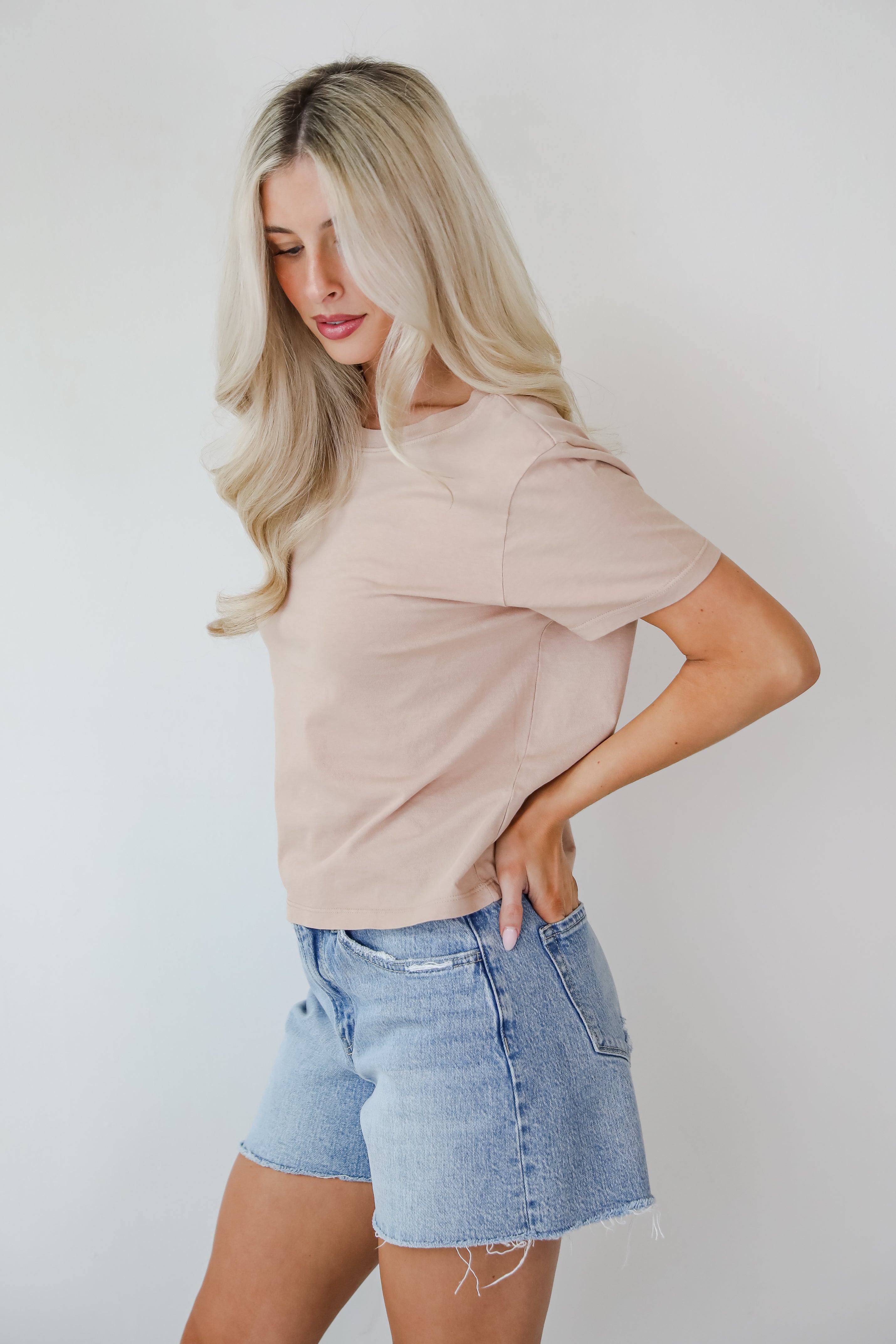 Round Neck Short Sleeve Relaxed Cotton Basic Tee