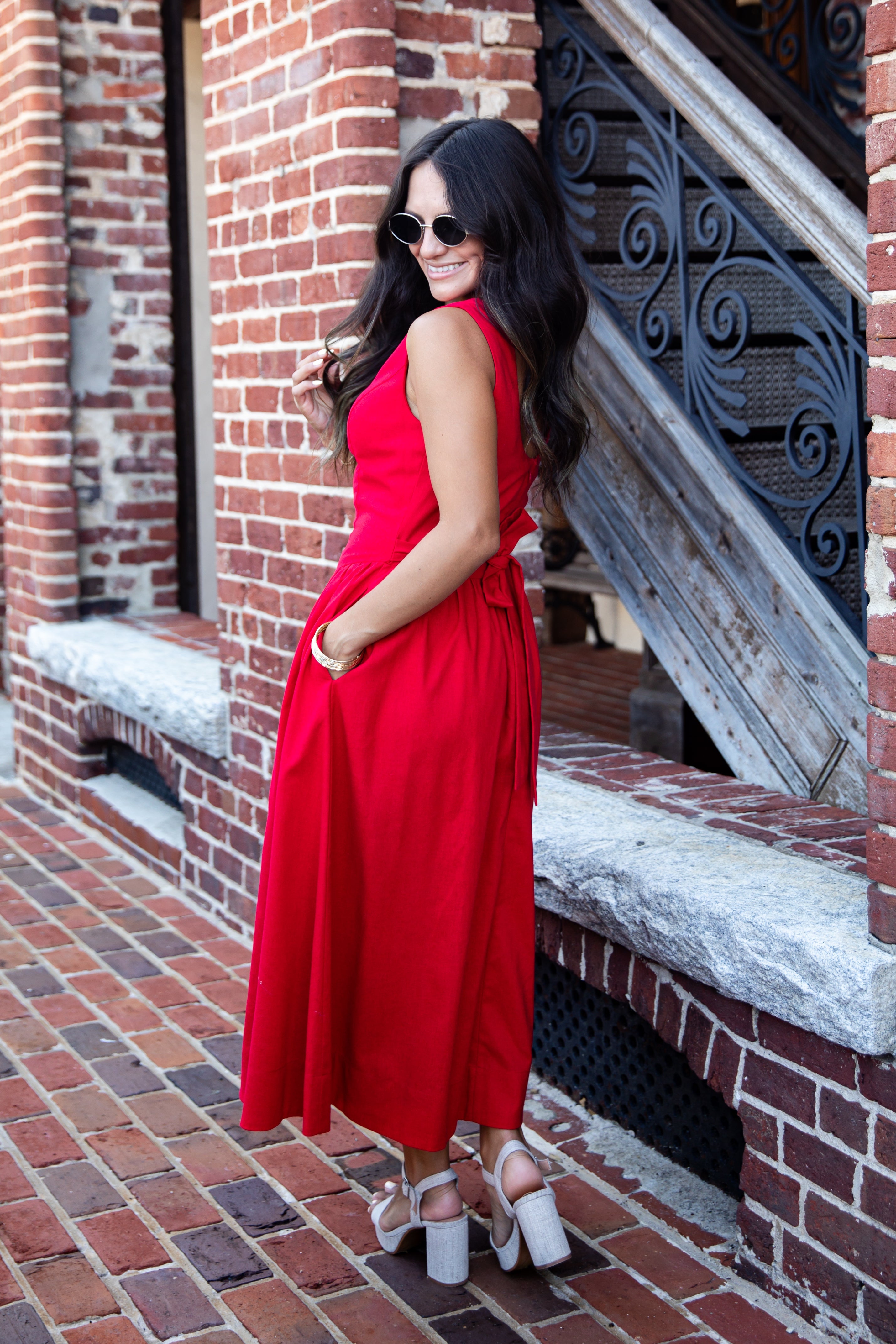 Red Sleeveless Fit and Flare Midi Dress
