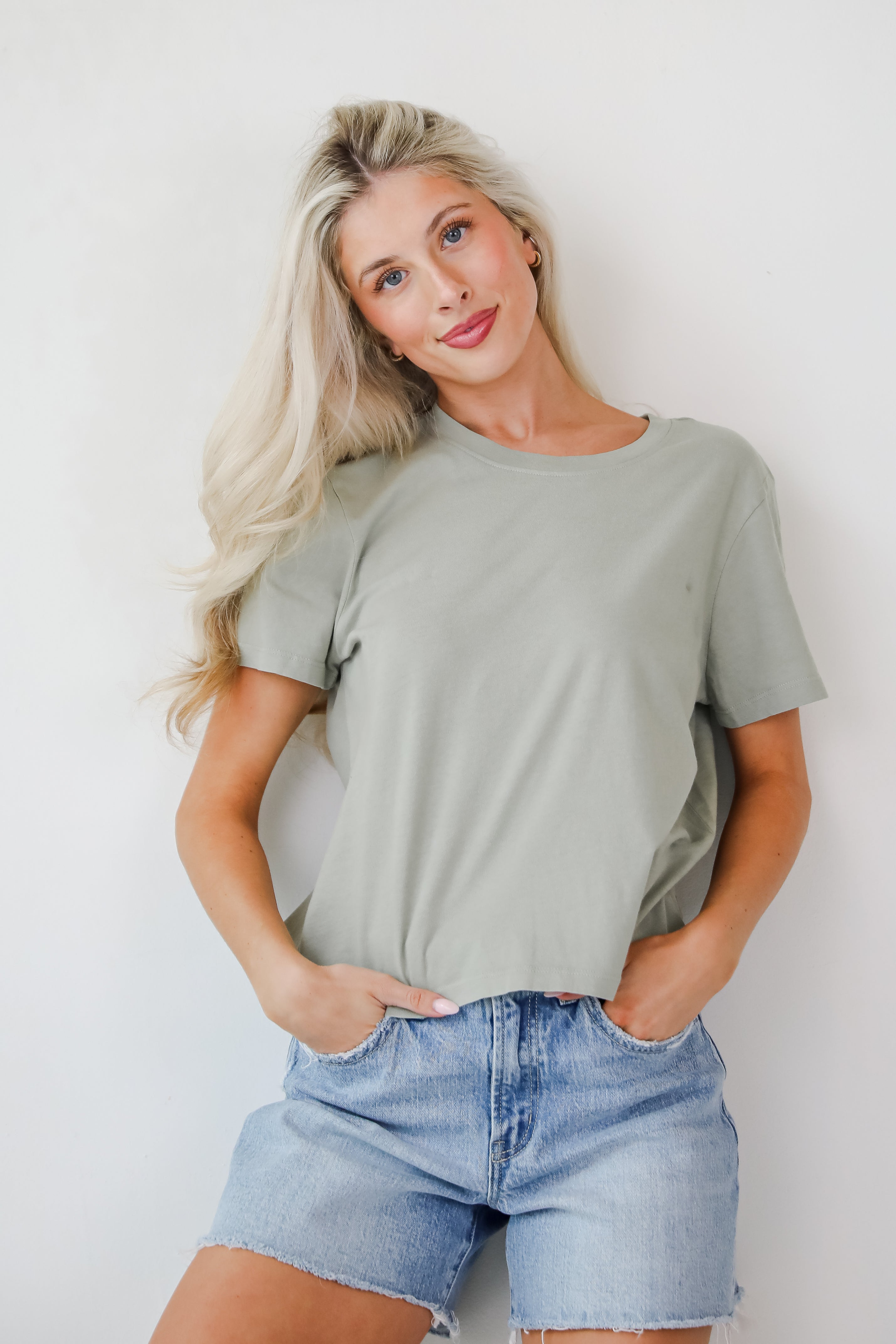 Lainey Everyday Short Sleeve Tee - DU DEAL