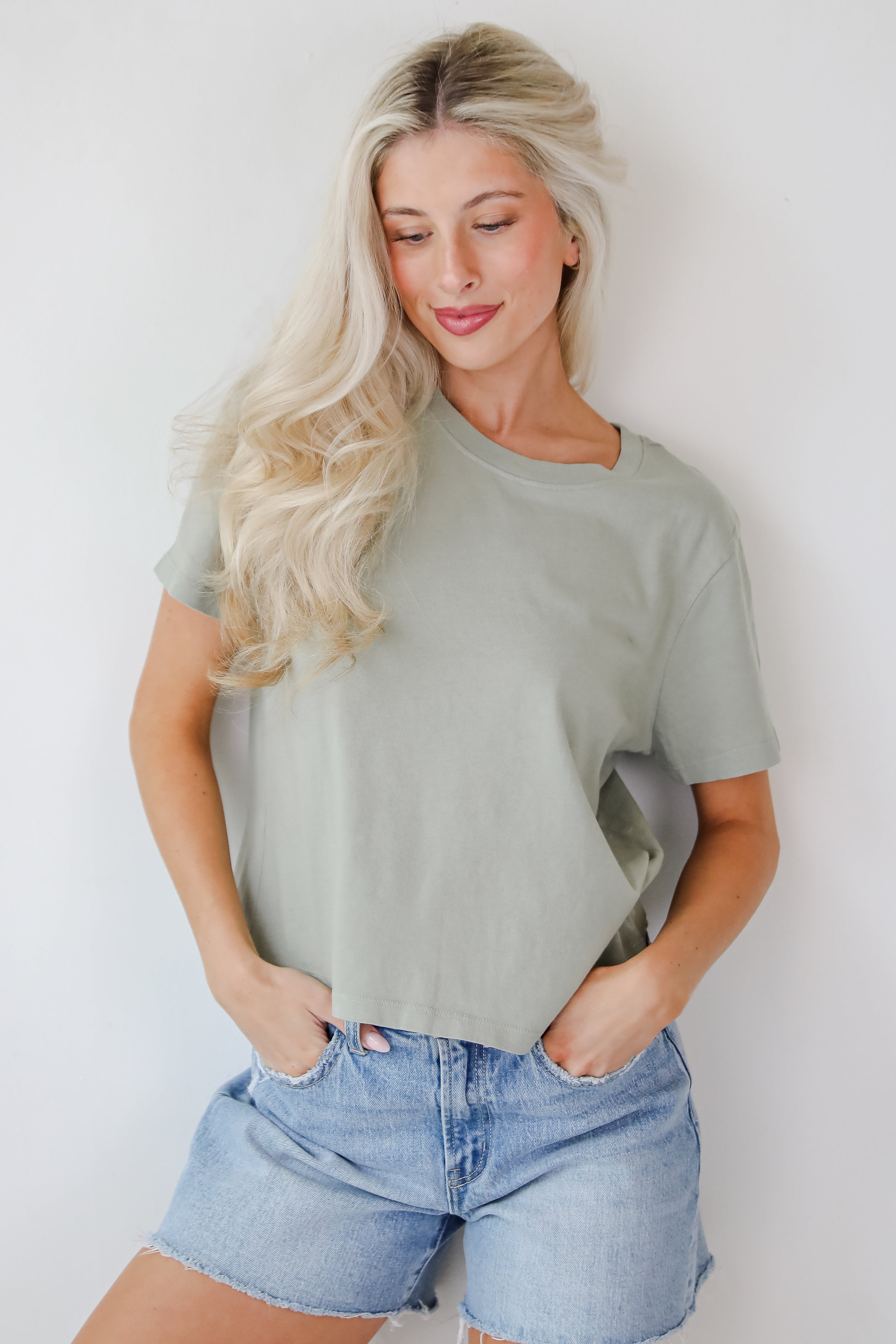 Lainey Everyday Short Sleeve Tee - DU DEAL
