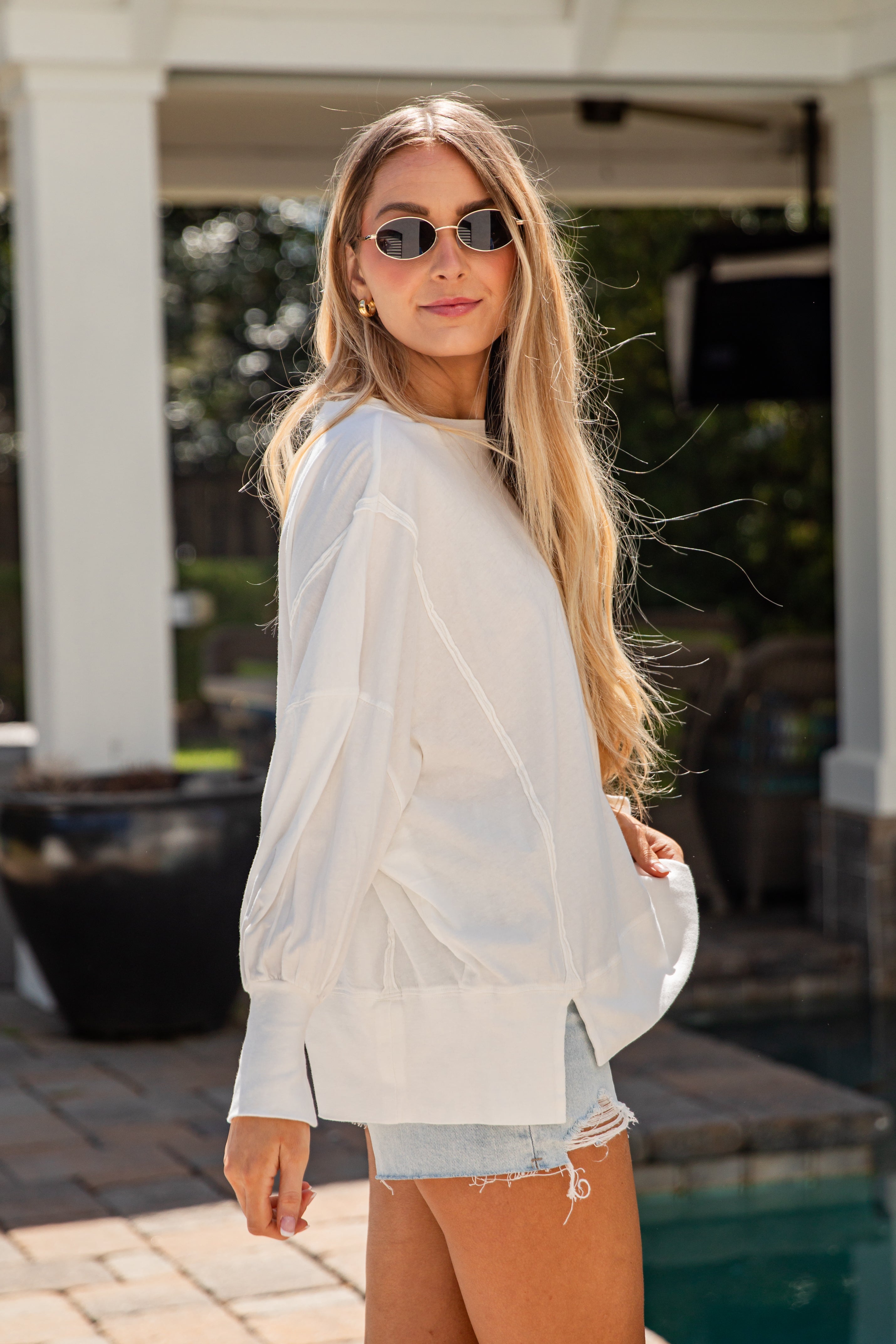 Oversized Baumwoll-Langarmshirt mit überschnittenen Schultern