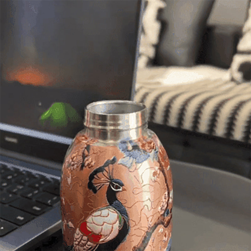 Gift idea: Elegant and portable hot water bottle