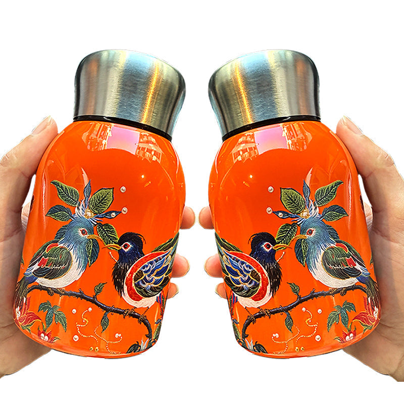 Gift idea: Elegant and portable hot water bottle