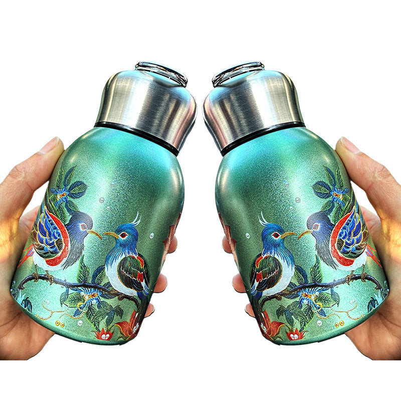 Gift idea: Elegant and portable hot water bottle