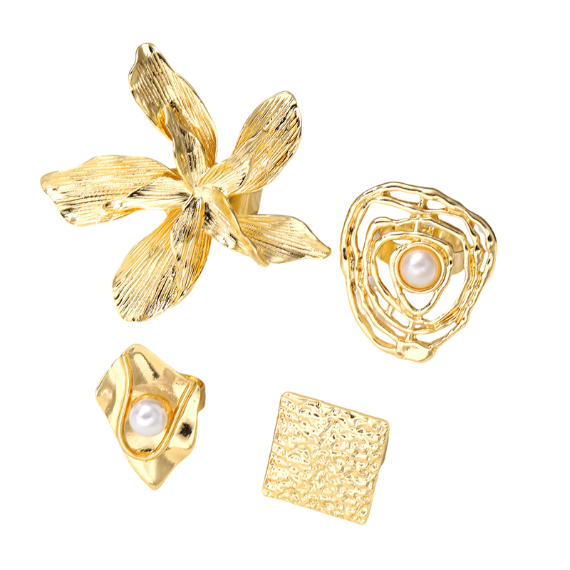 Bague Artistique Perles & Fleurs en Surdimensionn