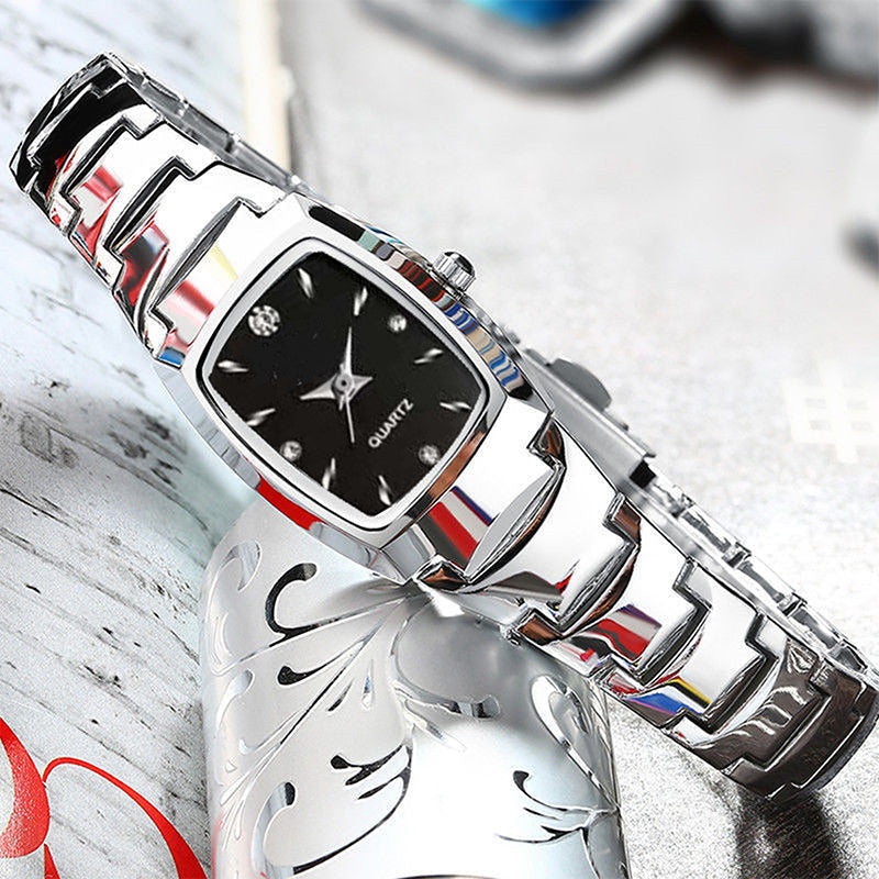 Montre lgante et tanche pour femme