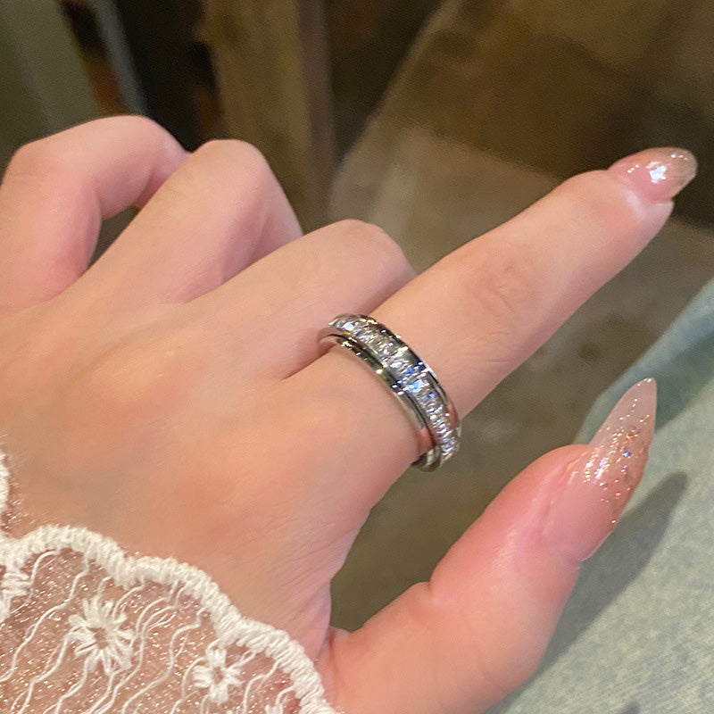 Bague tournante en titane avec zircone