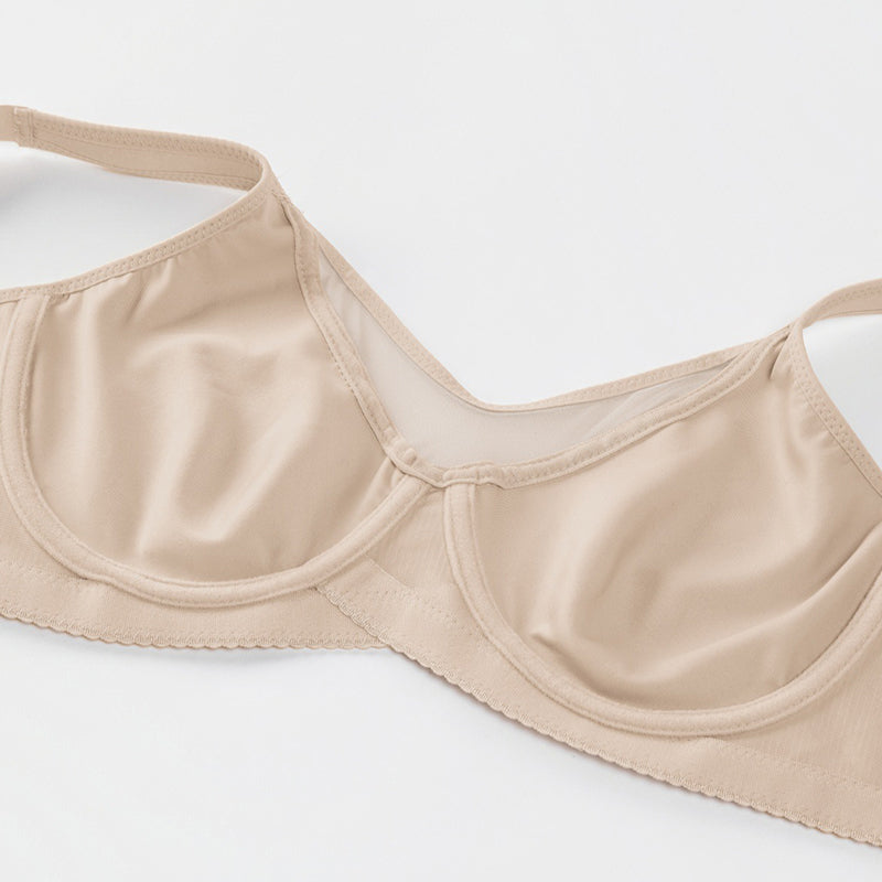 EN REDUCTION Elegant and sheer full coverage bra for curvy women