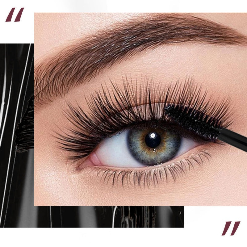 Mascara allongeant et recourbant, sans bavures