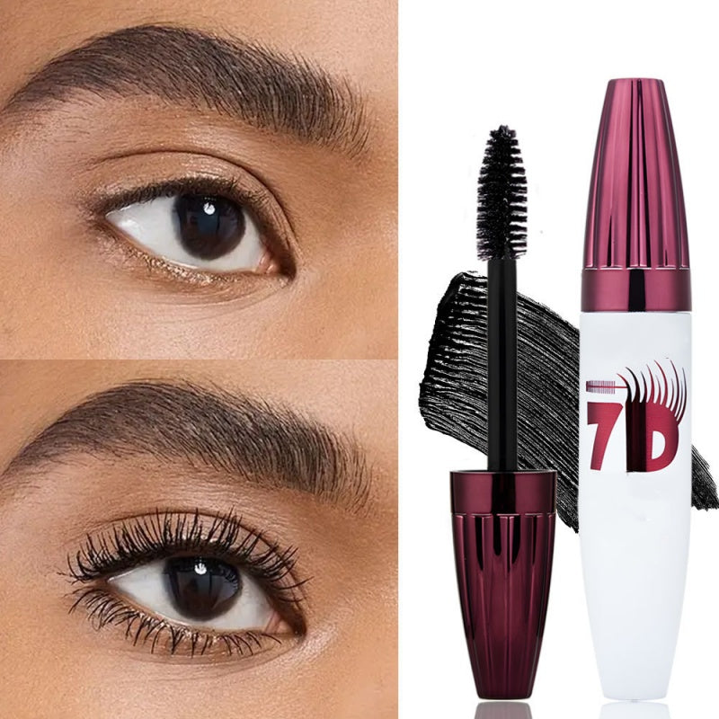 Mascara allongeant et recourbant, sans bavures