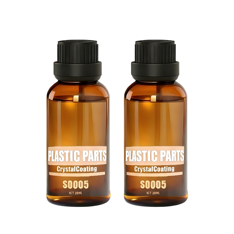 Produit de restauration pour revtements en cristal des pices en plastique de voiture