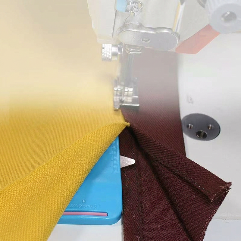Näh- und Multifunktions-Schnittmusterführung Präzise, kompakt, 2 Farben, 33g, ideal zum Nähen und für Patchwork