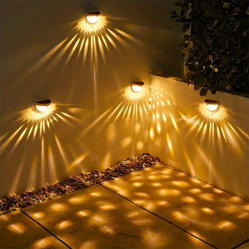 Luminaires solaires dcoratifs et tanches pour cl?tures, destins un usage extrieur