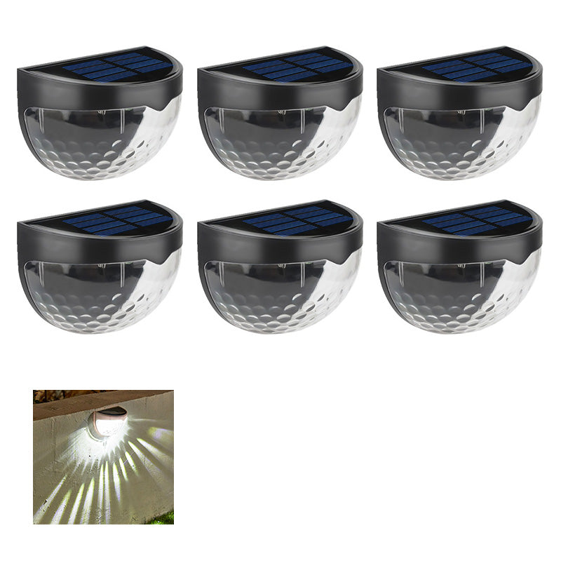 Luminaires solaires dcoratifs et tanches pour cl?tures, destins un usage extrieur