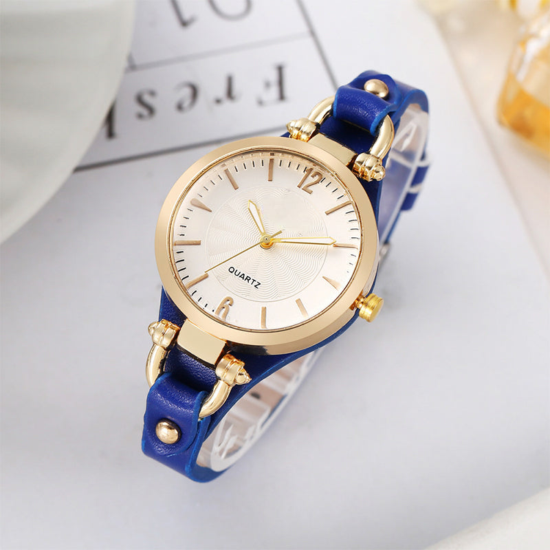 DE RDUCTION POUR UNE DURE LIMITE Montre lgante bracelet fin Cadran pur, bracelet en cuir, mouvement quartz