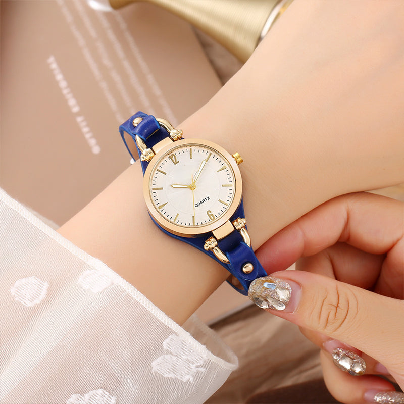 DE RDUCTION POUR UNE DURE LIMITE Montre lgante bracelet fin Cadran pur, bracelet en cuir, mouvement quartz